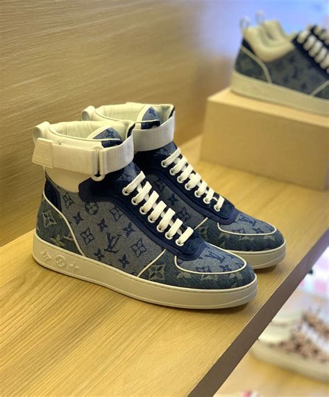 louis vuitton blue high top sneakers